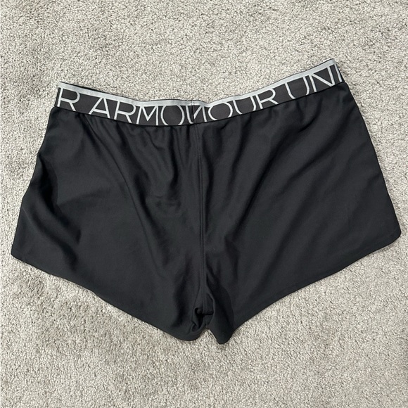 Under Armour women’s athletic workout shorts dark grey XL - Picture 2 of 4